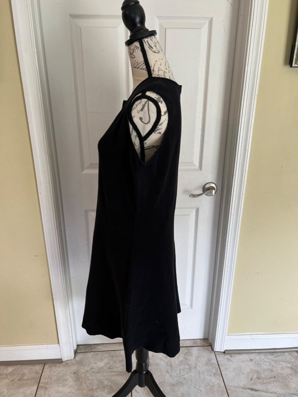J. McLaughlin Black Amelia Cloth Knit Sleeveless Dress Fit Flare Capsule XL Offi - Picture 3 of 9